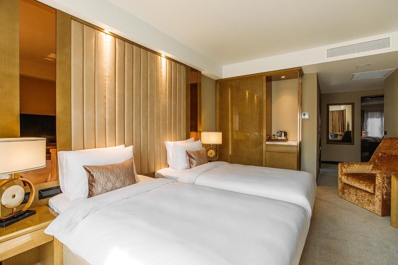 Marjan Plaza Hotel 第比利斯 外观 照片