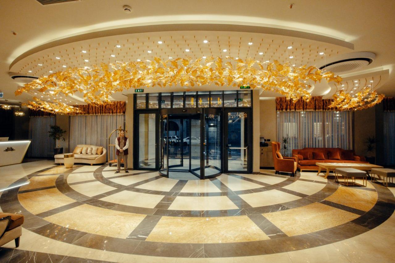 Marjan Plaza Hotel 第比利斯 外观 照片