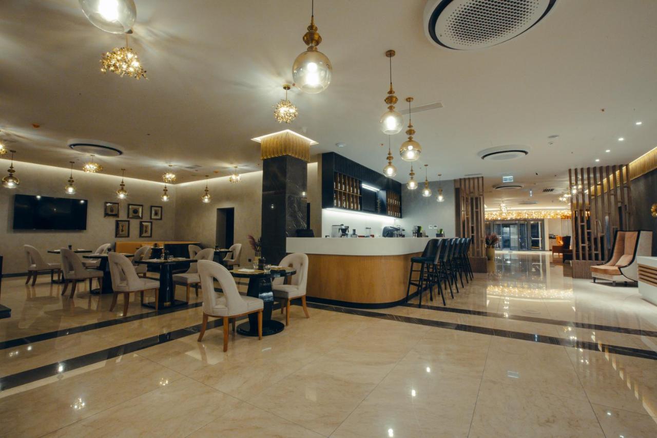 Marjan Plaza Hotel 第比利斯 外观 照片