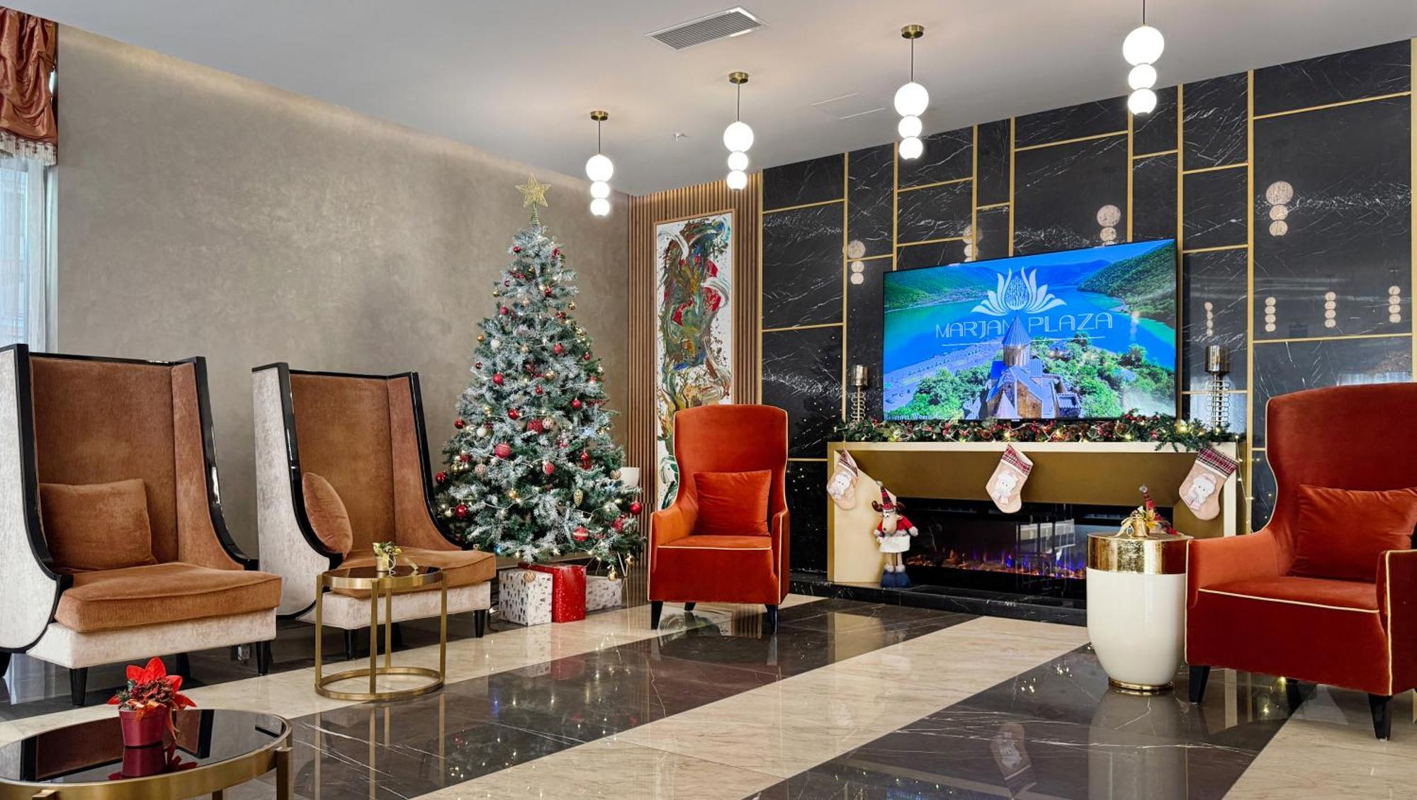 Marjan Plaza Hotel 第比利斯 外观 照片